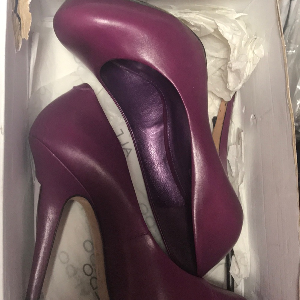Aldo plum pumps
